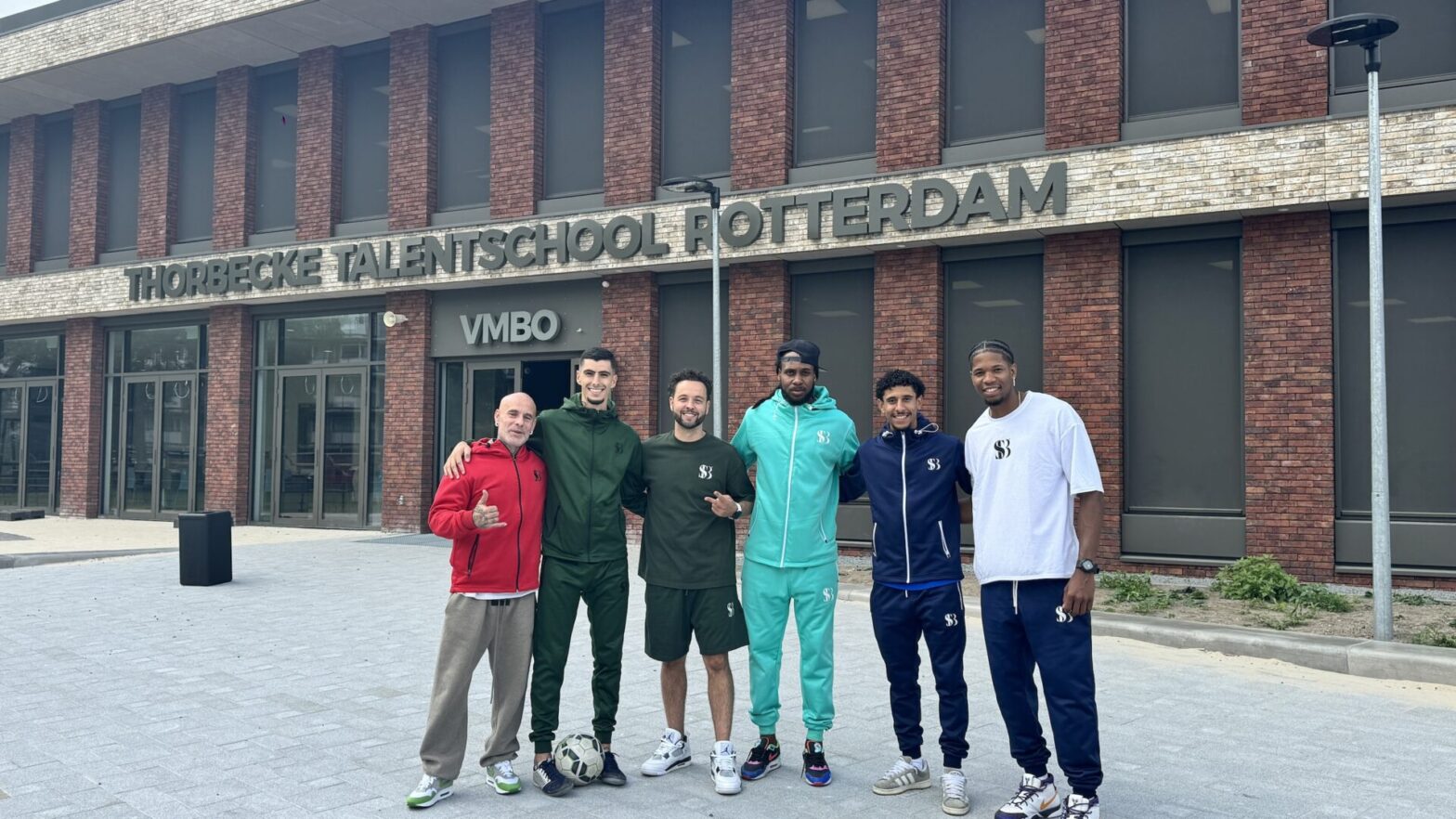 Streetkings & Showcase basketball workshop dag Thorbecke talentschool